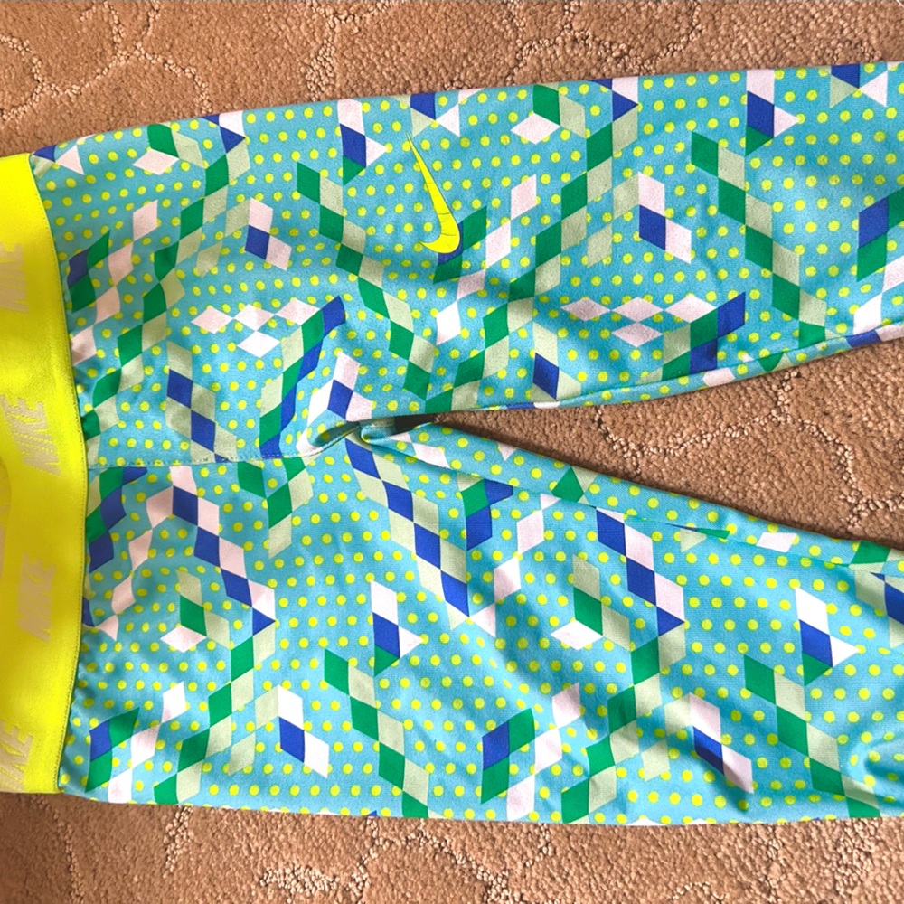 Nike Girls Size 6 Green Yellow Athletic Leggings